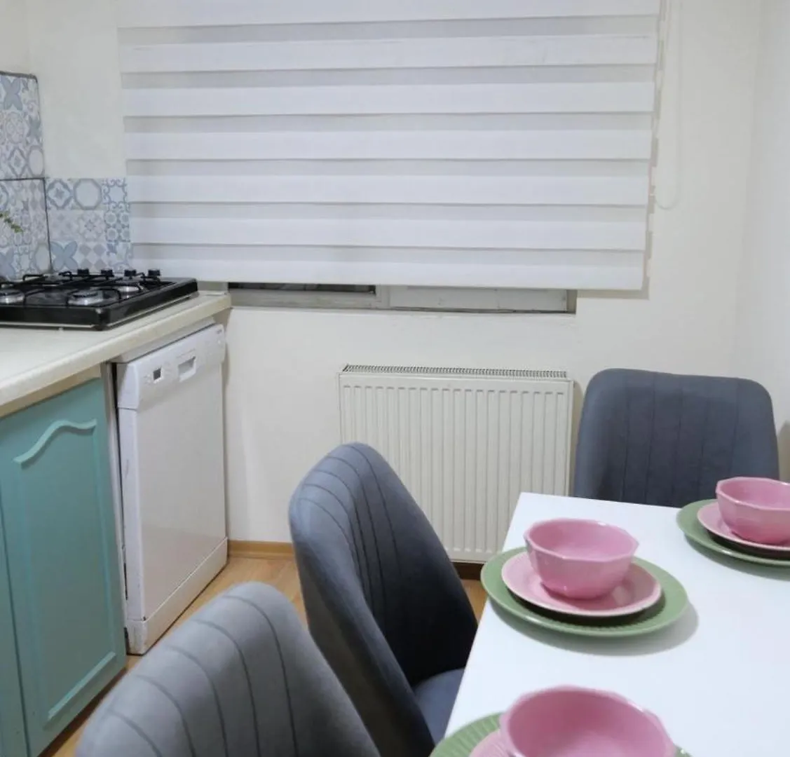Stylish Triplex With Turkish Bath, Terrace, Central Location Estambul Turquía