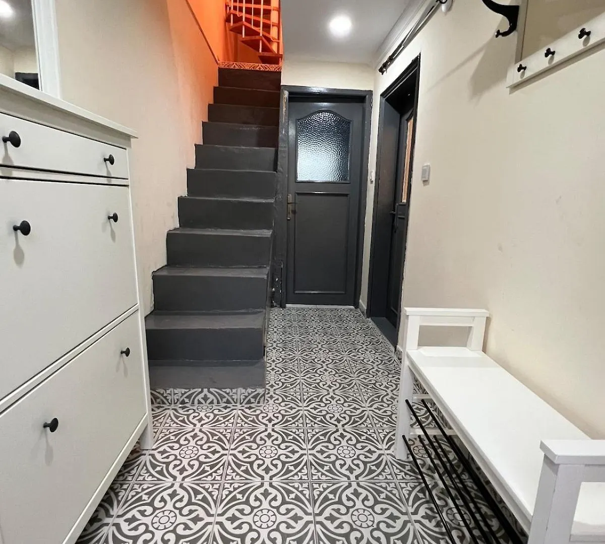 Villa Stylish Triplex With Turkish Bath, Terrace, Central Location Istanbul