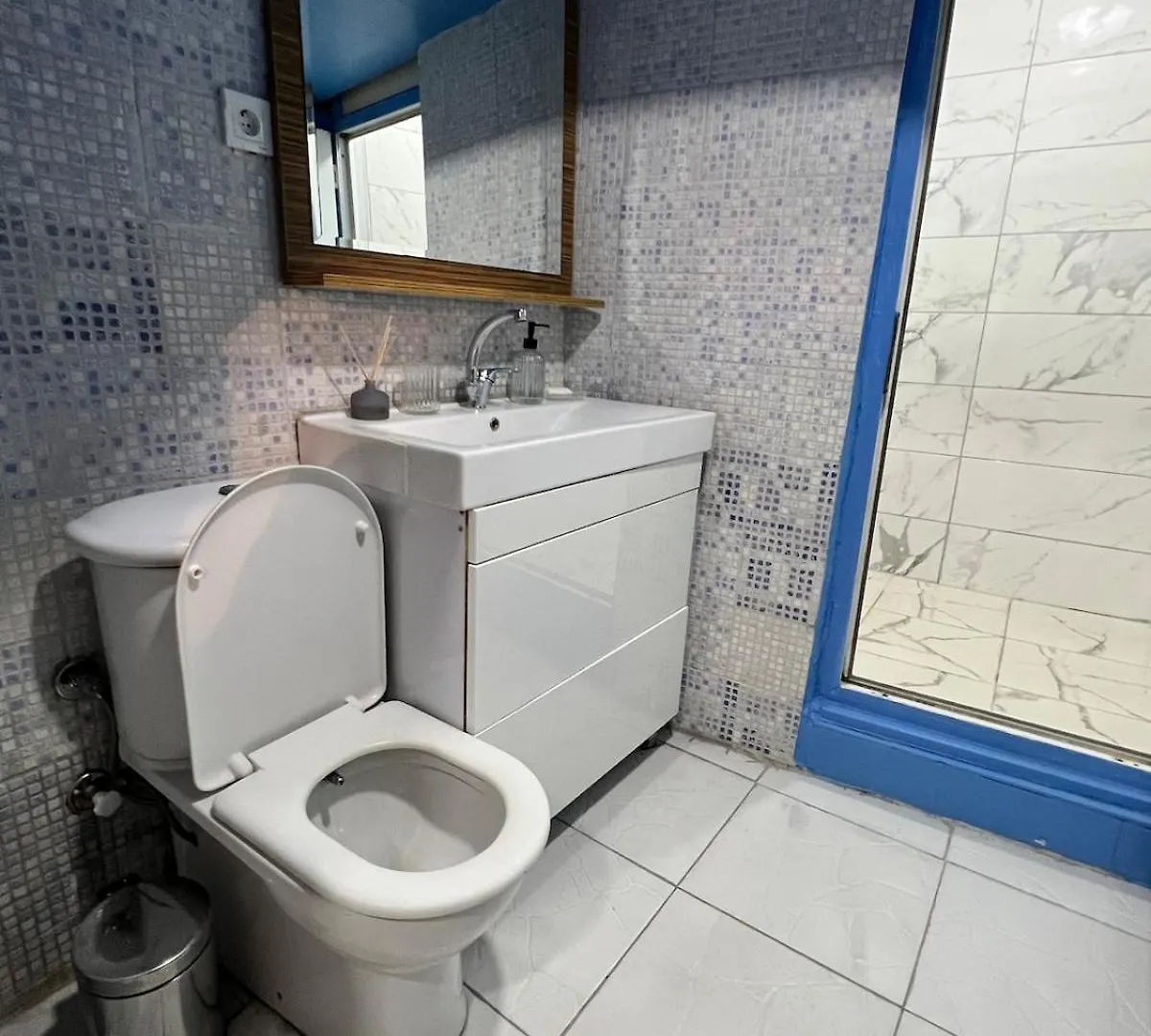 Stylish Triplex With Turkish Bath, Terrace, Central Location Istanbul
